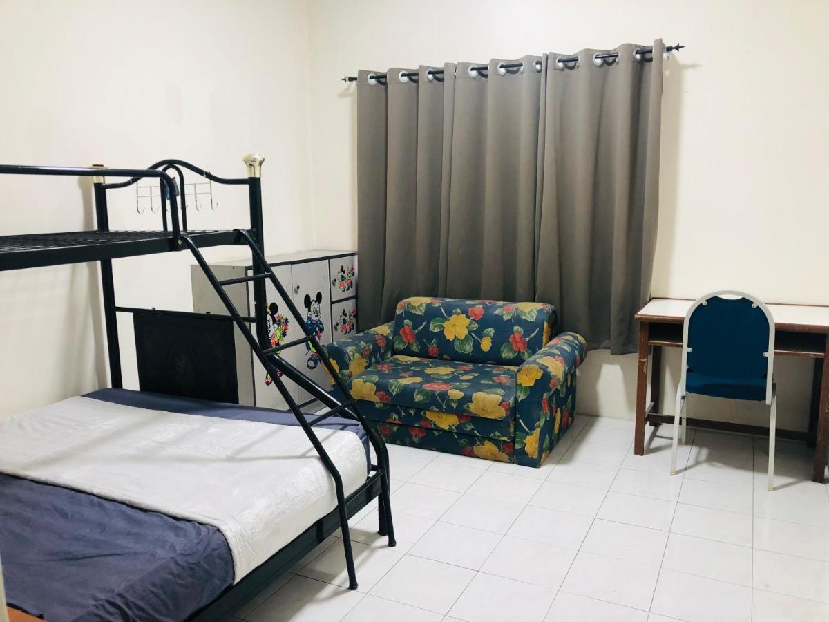 Alyn V Netflix Wifi Cuckoo Holiday home *